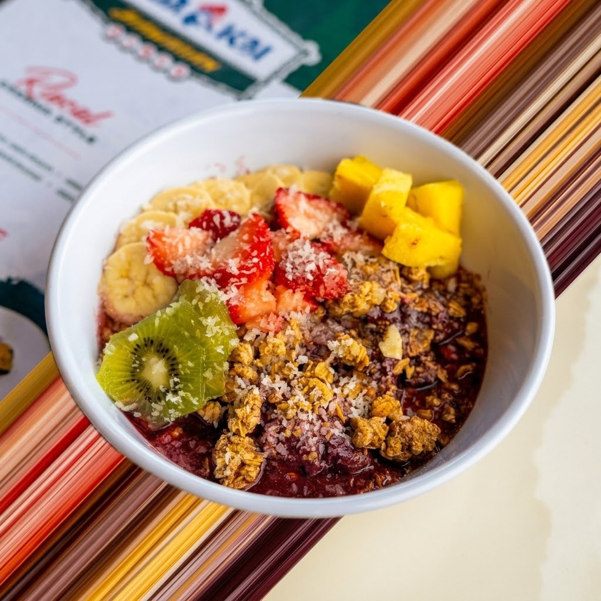 Ono grindz with a side of good vibes!